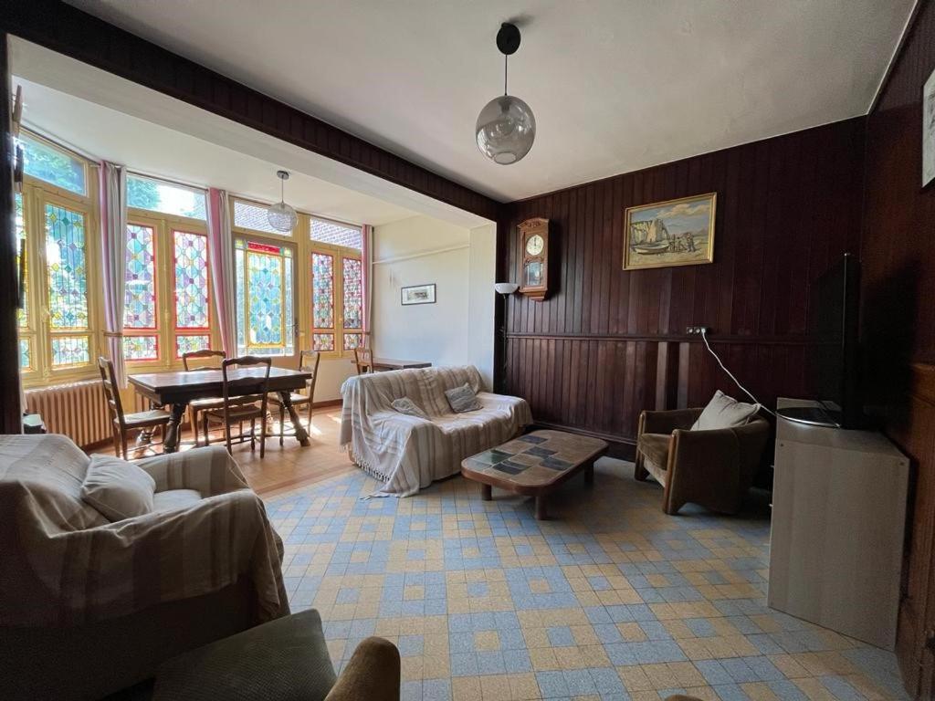 Maison Familiale De Ville A Étretat Eksteriør billede